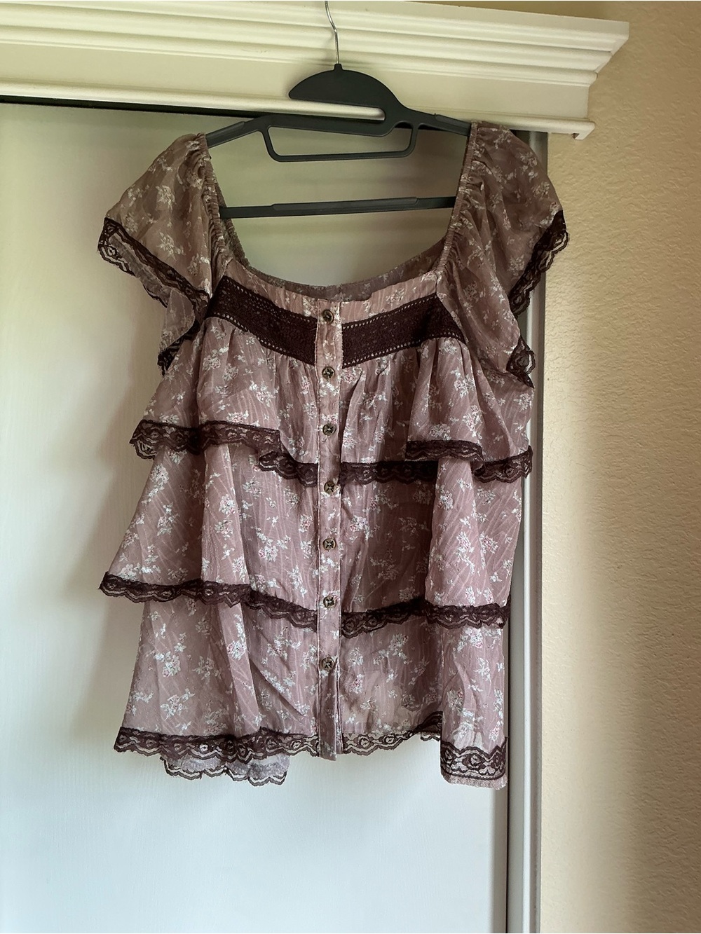 SHEIN Dusty Mauve Tiered Ruffle Button-Front Blouse